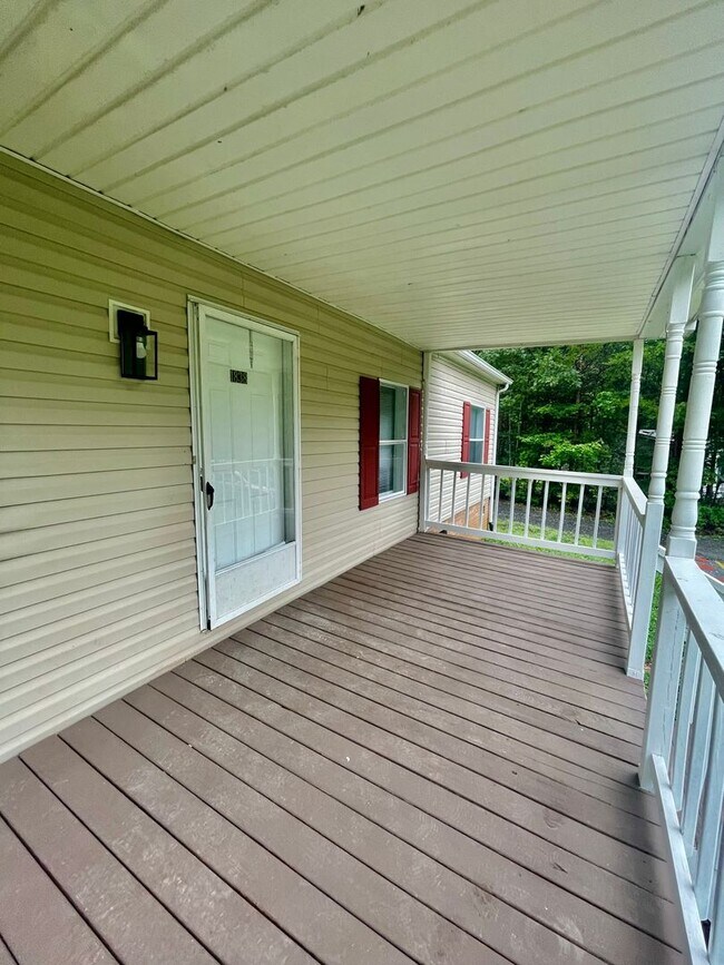Building Photo - 1838 Prairie Ct