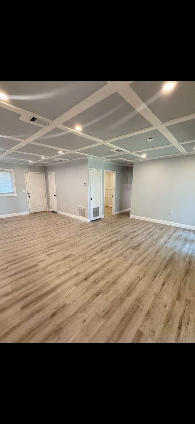 Building Photo - 19 Eglin St