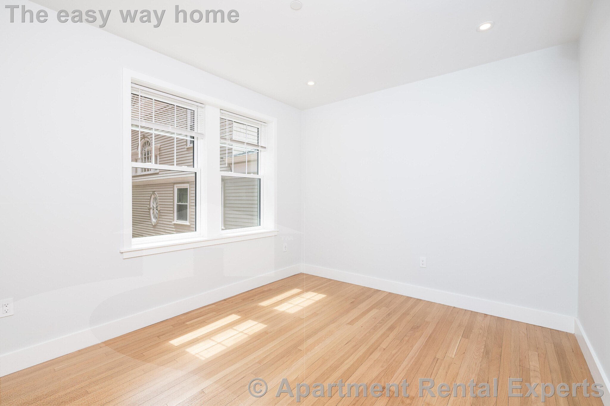 Building Photo - 17 A Forest St