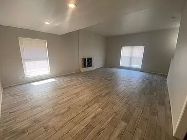 Building Photo - 11040 Spring Holw