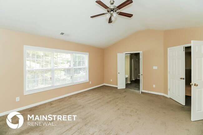 Building Photo - 4632 Creekside Cove