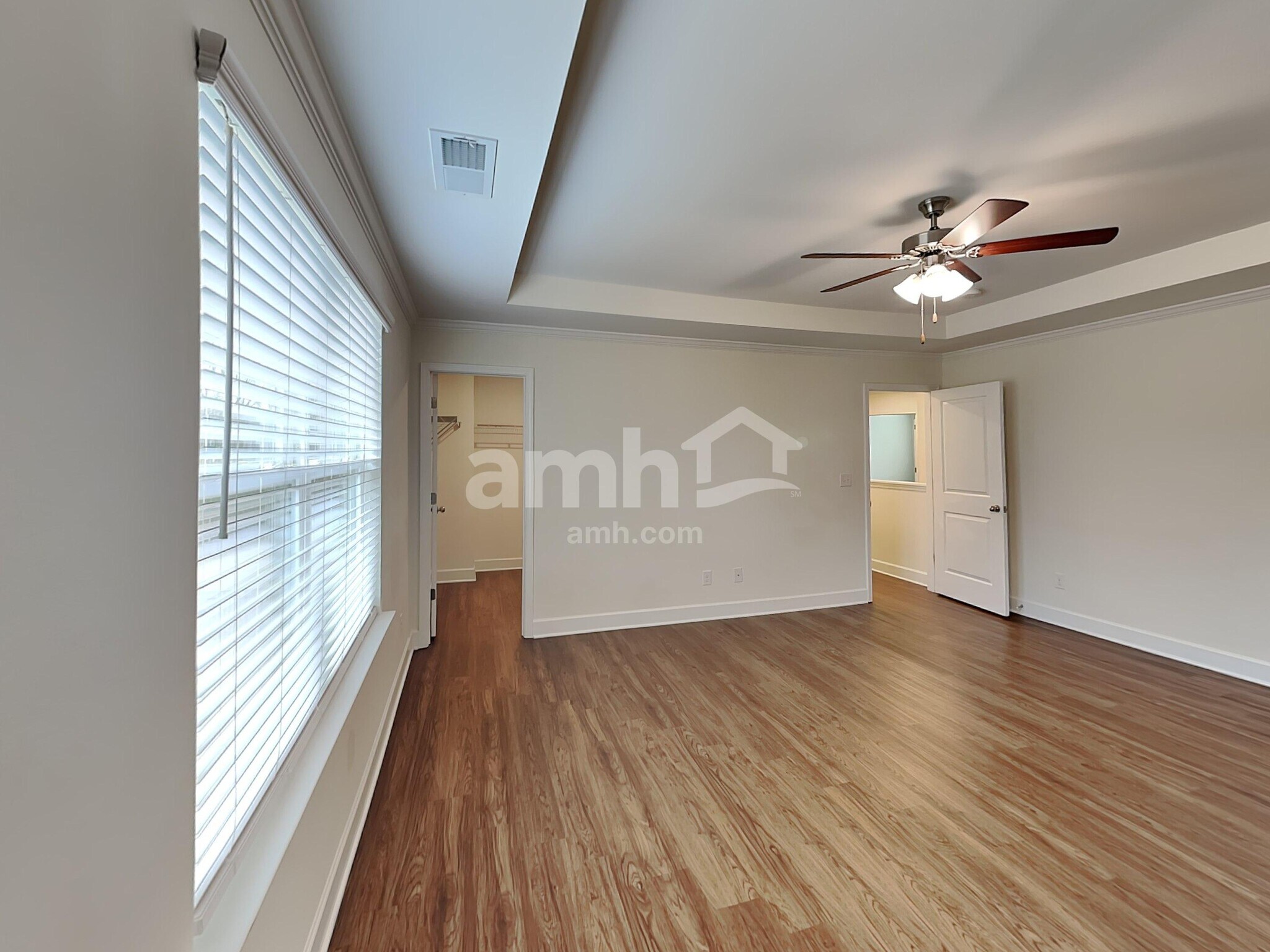 Building Photo - 4336 Longfellow Dr