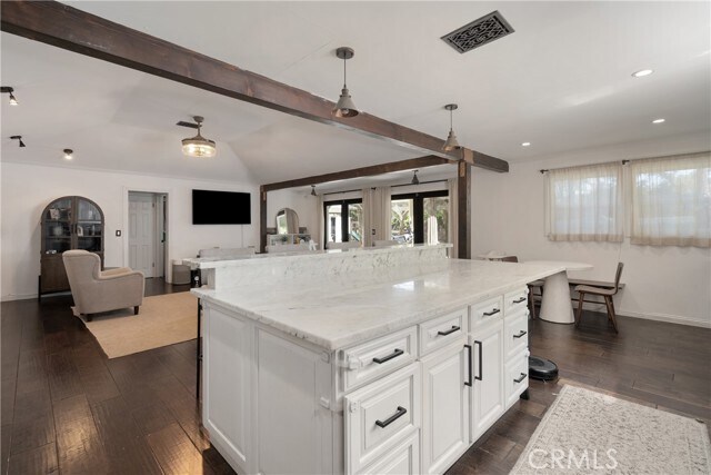 Building Photo - 3791 Multiview Dr