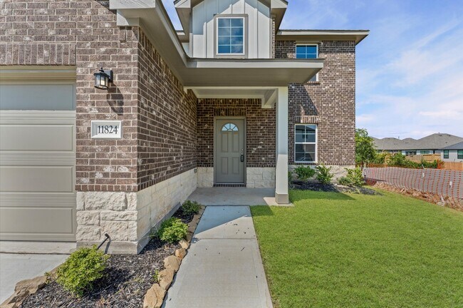 Building Photo - 11824 Whirlaway Dr
