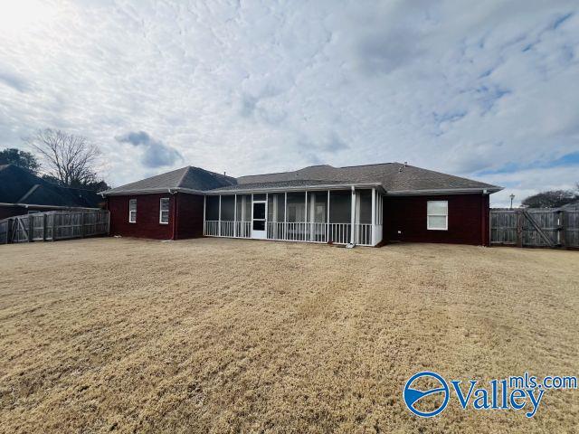 Building Photo - 105 Gramercy Cir