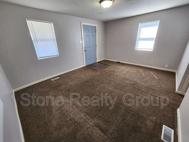 Building Photo - 114 N 14th St