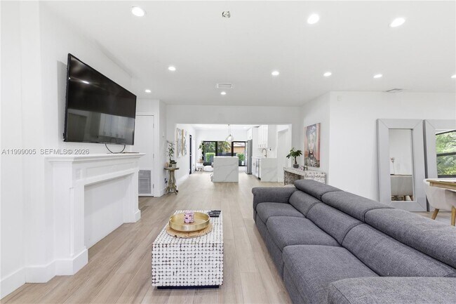 Building Photo - 86 NE 110th St