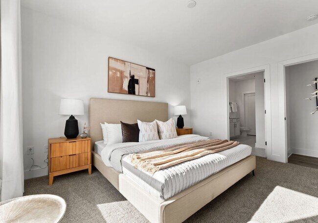 Building Photo - Beautiful NEW 2-Bed, 2- Bath Apartment in Rock Hill!