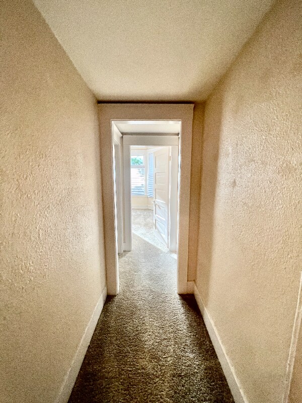 Building Photo - 816 S 8th St