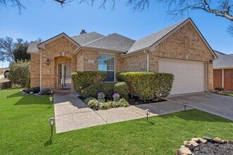Building Photo - 1312 Quaker Dr