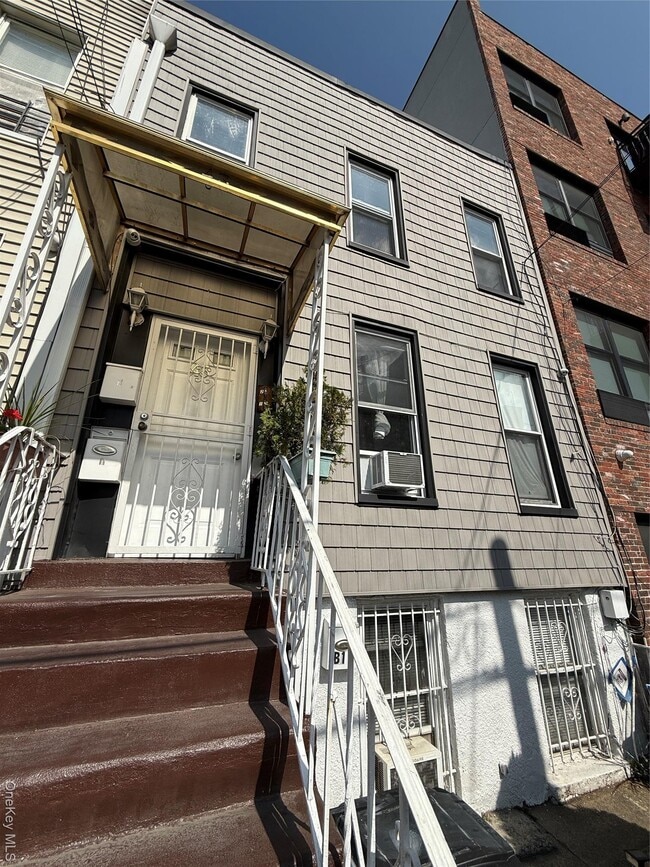 Building Photo - 43 Troutman St