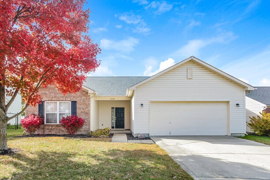 Primary Photo - 3500 Limelight Ln