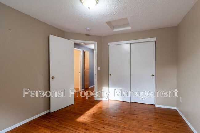 Building Photo - 1414 Brandt Rd