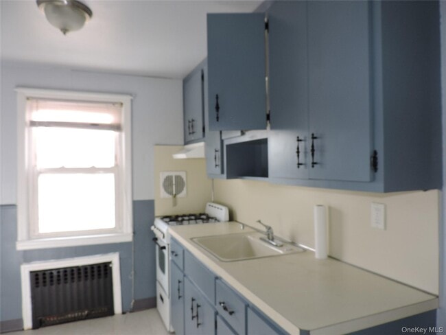 Building Photo - 1299 World Ave