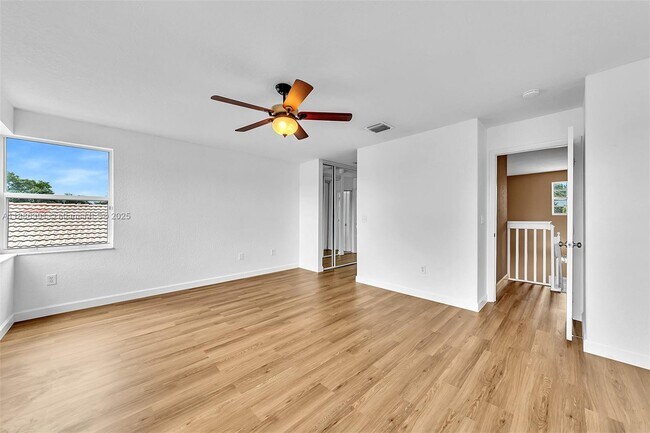 Building Photo - 15740 NW 16th Ct