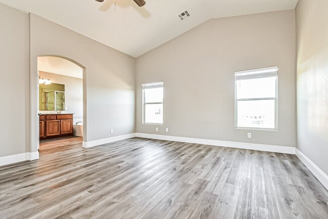 Building Photo - 8656 Treasure Trove St