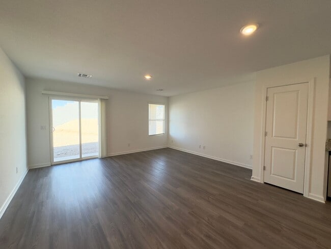 Building Photo - New Construction home in Fort Mohave