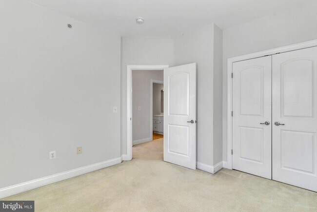 Building Photo - 15229 Lancashire Dr