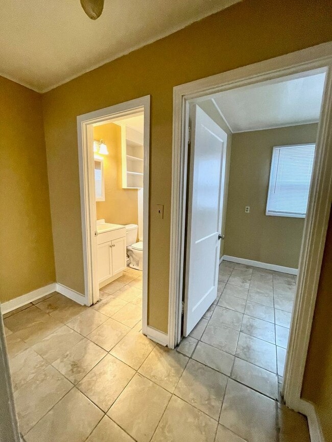 Building Photo - A place to call your own ** Section 8 appr...