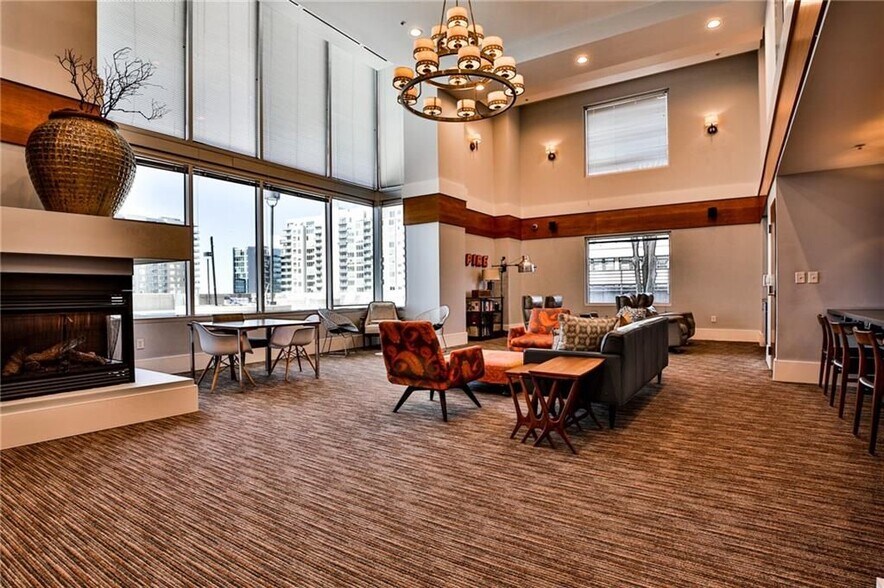 Building Photo - 860 Peachtree St NE