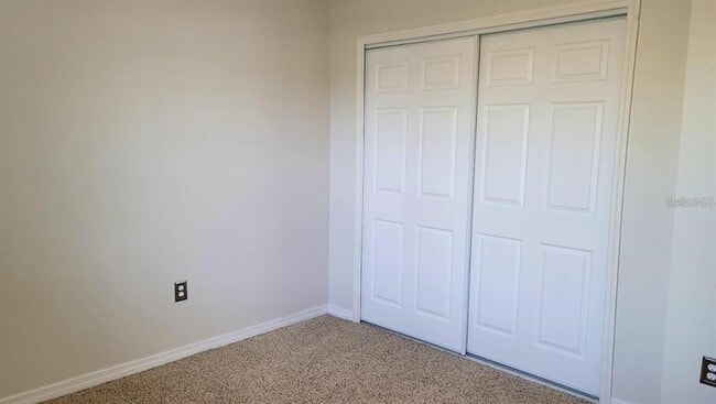 Building Photo - 7905 Iceland Gull Street