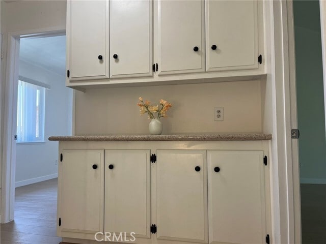 Building Photo - 525 Valley Forge Dr