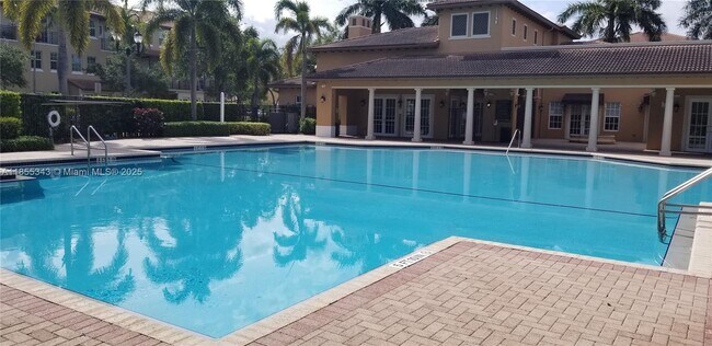 Building Photo - 1109 SW 147th Ter