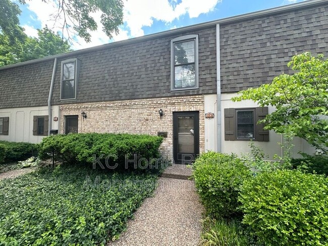 Building Photo - 5197 W 75th St