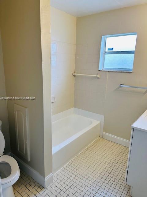 Building Photo - 851 SW 9th St