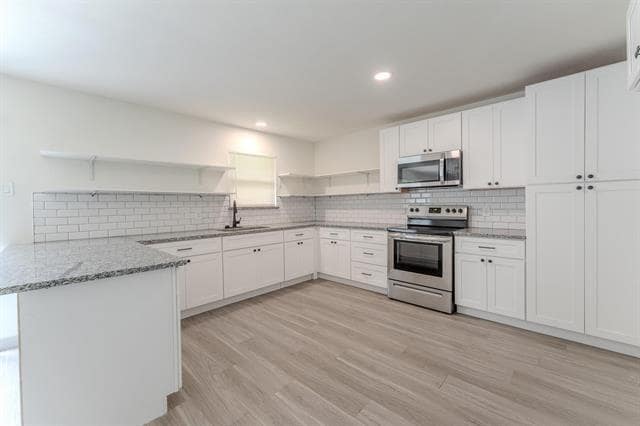 Building Photo - 8652 Wolfwood Ln