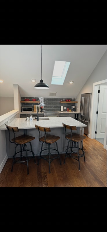 Building Photo - 4327 1/2 Wolff St