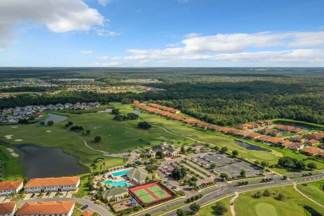 Building Photo - 2305 Victoria Dr