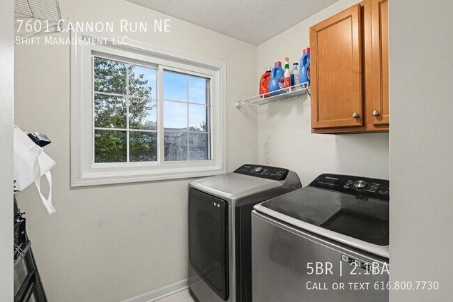 Building Photo - 7601 Cannon Run Dr NE