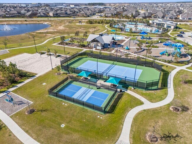 Building Photo - 7818 Starfish Arbor Dr