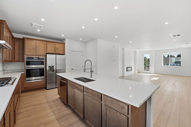 Building Photo - Park Meadows location near Lone Tree in the heart of Inverness. Easy access to Centennial Jetport