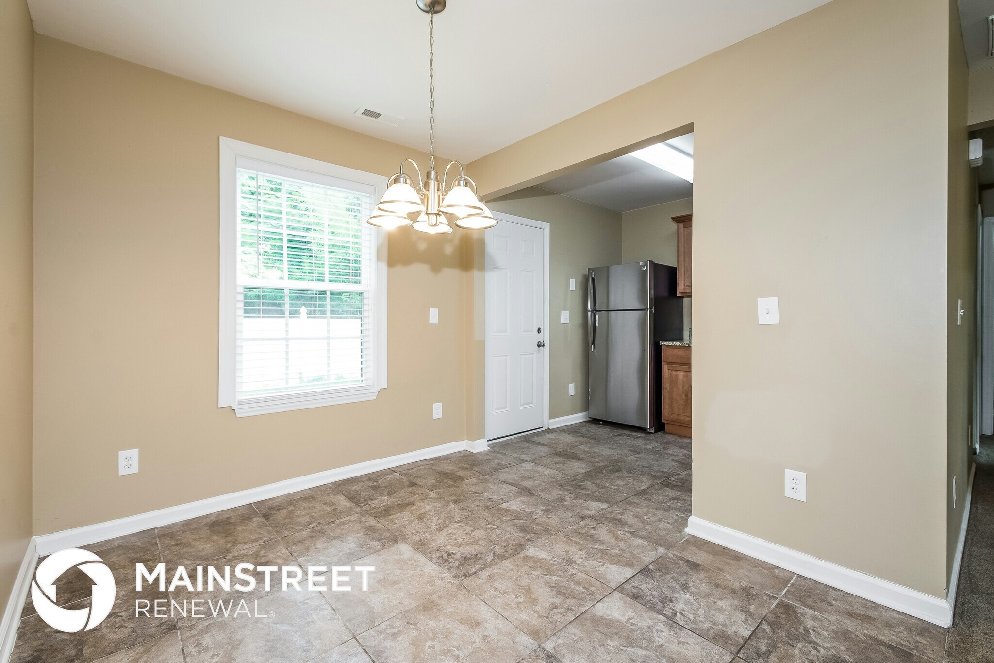 Building Photo - 8233 Wynewood Ct