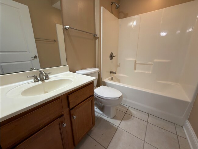 Building Photo - 3001 River Towne Way