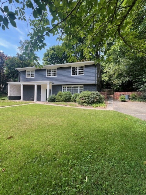Welcome Home! - 913 Brookwood Dr