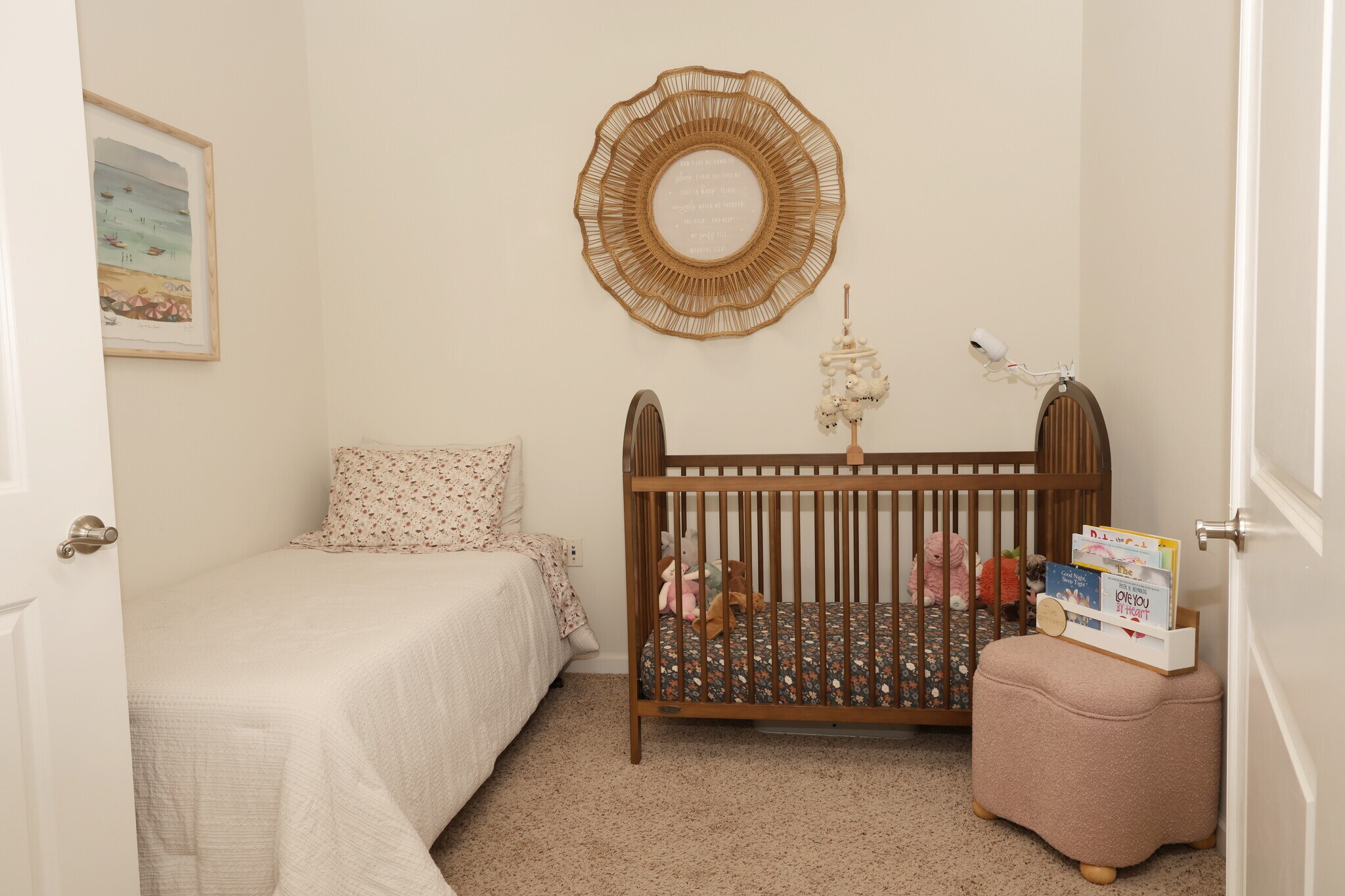 Building Photo - 233 US-206