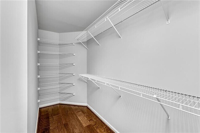 Building Photo - 1200 Chelsey Ln