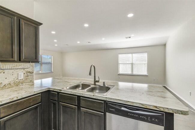 Building Photo - 2023 Louetta Mist Dr