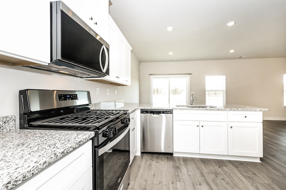 Building Photo - 3325 Quintana Dr