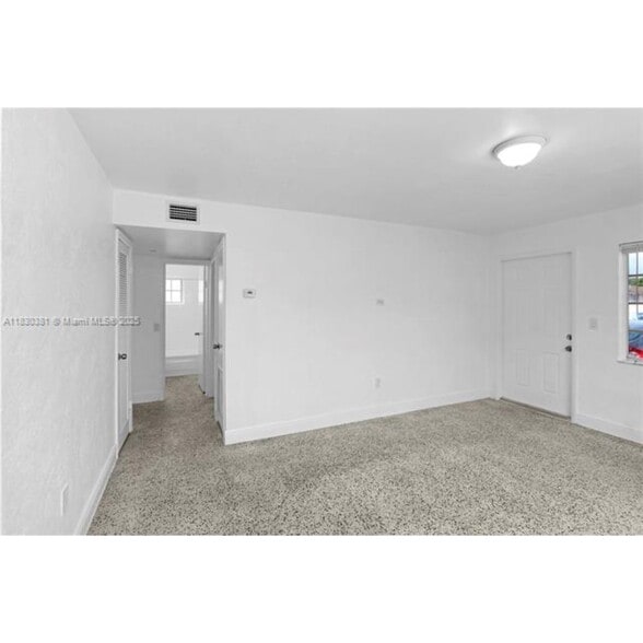 Building Photo - 3531 SW 91st Ave