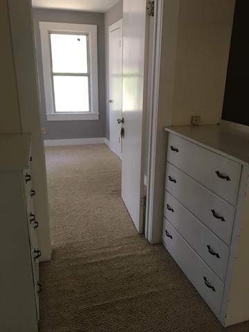 Building Photo - 1390 FM 1187