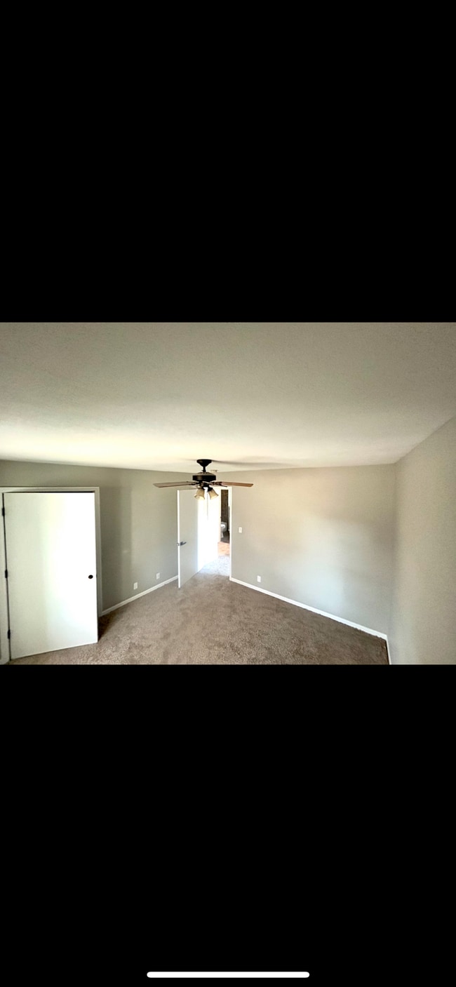 Building Photo - 1618 Pat Dr