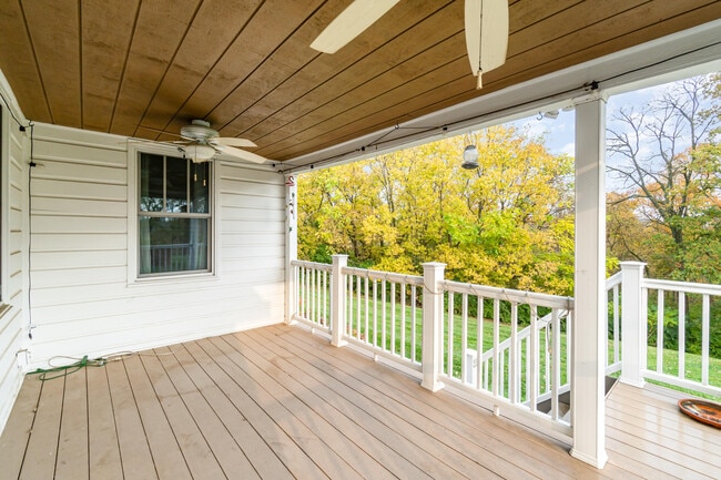 Building Photo - 508 Farrell Dr