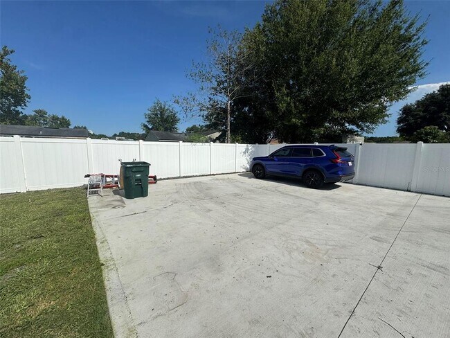 Building Photo - 2409 Minford Pl