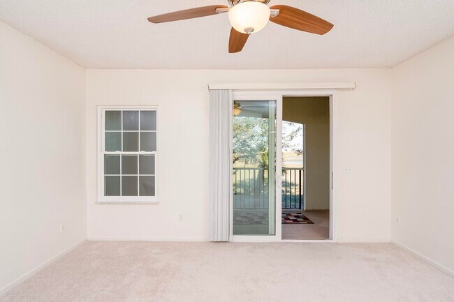 Building Photo - 4020 Grande Vista Blvd