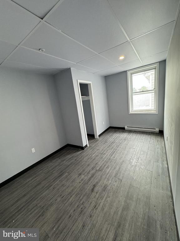 Building Photo - 15 S Church Ln