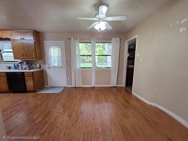 Building Photo - 605 Town Creek Ct